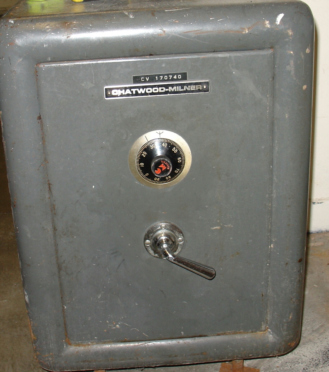 Chatwood Milner safe opened by Alan Master Locksmiths Alan