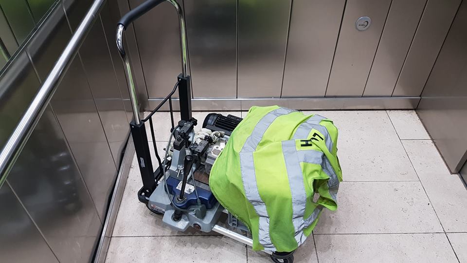 On site safe key cutting Alan Master Locksmiths